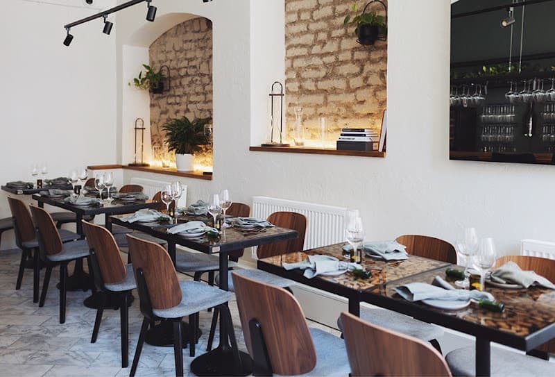Oecumene Wine Gastro Bar, baras Vilniuje